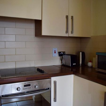 Central 2 Bedroom Apartment In Дублін Екстер'єр фото